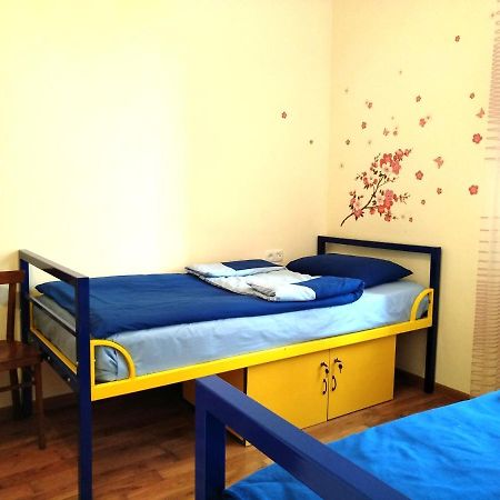 Shat Lav Hostel 예레반 외부 사진